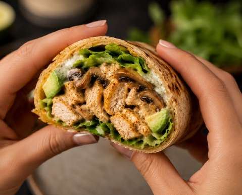Romige kipwrap met champignons