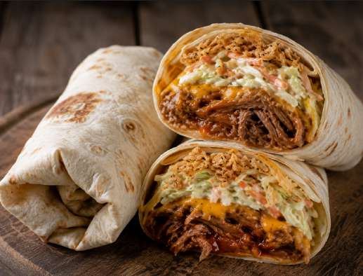 Barbecuewrap met draadjesvlees en koolsalade